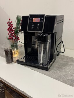 Kávovar DeLonghi Perfecta EVO ESAM420.40.B - 8