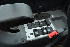 Pásové minirýpadlo YANMAR SV19VT - 8