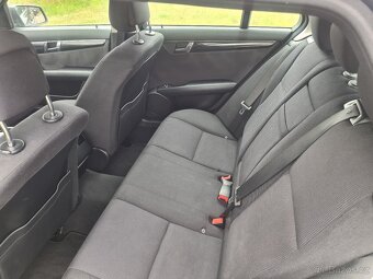 Mercedes-Benz C 220 combi - 8