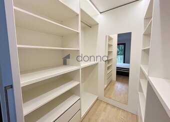 Pronájem bytu 2+kk, 72m², ul. Olšanská, Praha 3 - Žižkov, za - 8