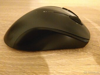 Bezdrátový set klávesnice a myši Logitech MX 3200 - 8