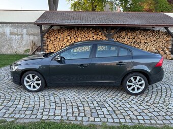 Volvo S60 2.0 D3 Drive-E KINETIC 2016 Automat Navi - 8