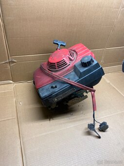 Motory -Honda,briggs a stratton - 8