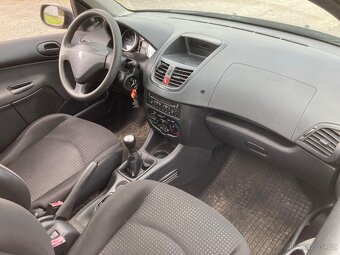 Peugeot 206 plus 1,4HDI - 8