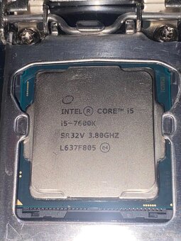 MB Asus Z270-A + 16 GB DDR4 + i5-7600K - 8