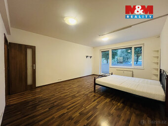 Pronájem bytu 1+kk, 39 m², Zlín, ul. Podlesí II - 8