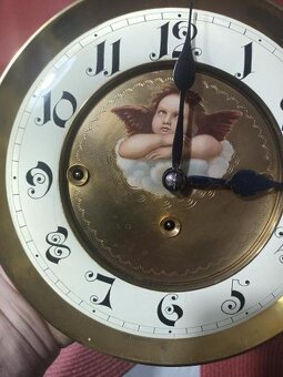 Hodiny tři závaží - 8