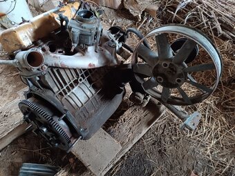 Motor Škoda 1000 - 8