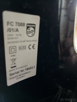 Philips AquaTrio Pro  vysavač + mop 3v1 - 8