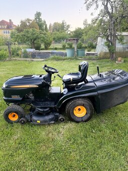 Zahradní traktor Partner P200107HRB 20hp - 8