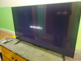 Prodám funkční televizi značky MI. Úhlopříčka 118 cm - 8