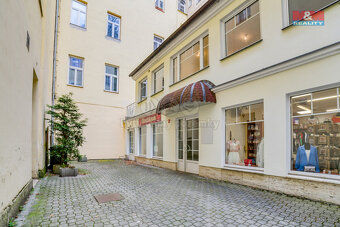Pronájem obchodu 31m2 Mariánské Lázně, ulice Hlavní třída - 8
