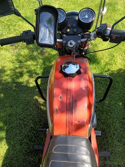 Jawa 350/634 se najdou. GO - 8