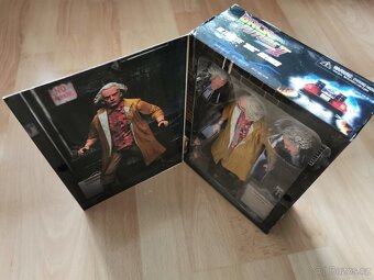 Figurka NECA Ultimate Doc Brown Back to the Future 2 - 8