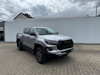 Toyota Hilux GR SPORT 2 MY25 NOVÉ VOZIDLO - 8