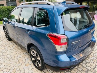 Subaru Forester 2.0i 4x4 MANUÁL 1MAJITEL EXCLUSIVE VÝHŘEV - 8