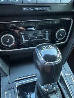 ŠKODA SUPERB 2 FL kombi, 2014, 2.0TDi, 103kW, DSG, tažné, ne - 8