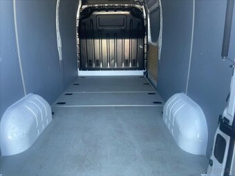 Renault Master 2,3 DCi 130 L3H2 (2018) - 8