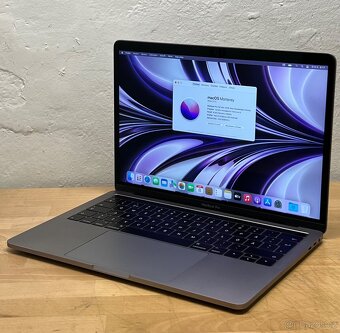MacBook Pro 13" 2016 /8GB RAM/Intel i5/256GB SSD/ Záruka - 8