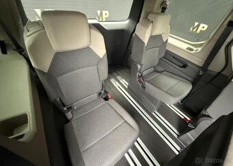 Volkswagen Multivan automat nafta 110 kw 2023 - 8