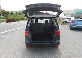 Volkswagen Touran 1,4 TSI 103 kW Serviiska benzín - 8