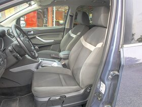 Ford Kuga ČR 2.0TDCI 103KW BEZKLÍČ - 8