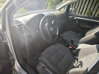 VW Touran 2.0tdi - 8