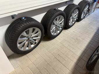 BMW 328i , 180 KW Původ ČR. - 8