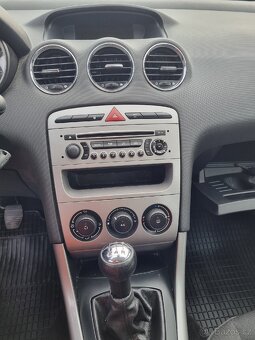 Peugeot 308 1.6 nafta 1.majitel - 8