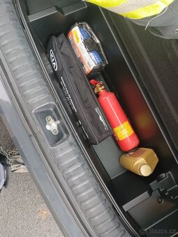 Kia ceed 1.6.tdi - 8
