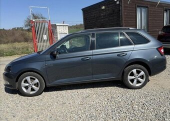 Škoda Fabia 1,2 TSI DIGIKLIMA, LED, ACC benzín manuál 66 kw - 8