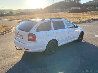 Škoda Octavia II Combi, r.v. 2010, Elegance - 8
