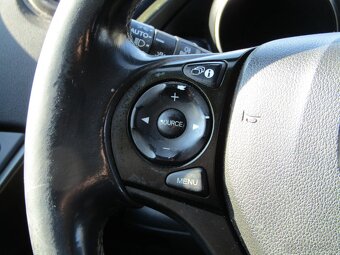 Honda Civic 2.2 CDTi , 110 kW nafta, 2012 - 8