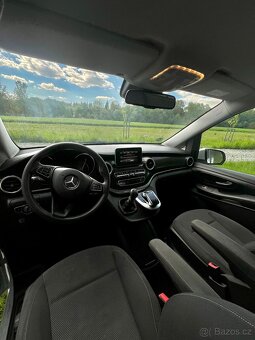 Mercedes - Benz V - 8