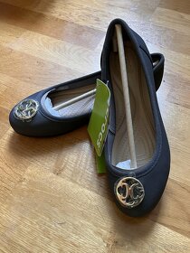 Crocs tm.hnědé balerínky Marin ColorLite vel. W7,5 (EUR 38) - 8
