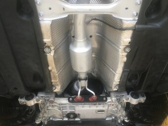 ŠKODA OCTAVIA II RS 2.0TFSi 147kW Navi Kůže Nappa -DPH - 8