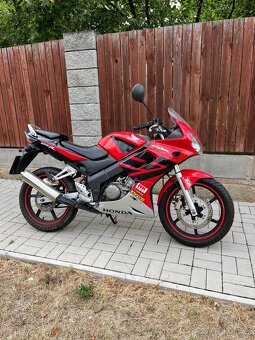 Honda CBR 125 R - 8