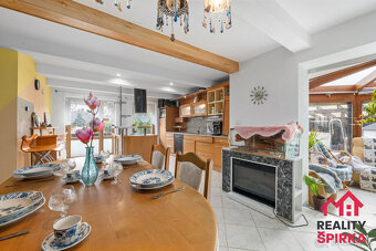 Prodej rodinného domu, CP 787 m2, obec Moravany, okres Pardu - 8