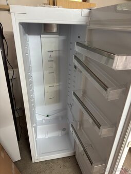 Lednice Whirlpool SW6-AM2Q-W - 8