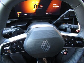 Renault Austral mild hybrid 1,3 TCe 117 kW/160k auto Iconic - 8