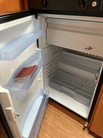 Knaus Sport 550 2012 předstan Klima top stav - 8