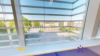 Pronájem reprezentativních kancelářských prostor – 108 m2 v - 8