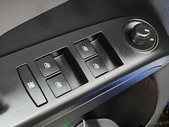 Chevrolet Aveo 1.4i , 74 kW benzín, 2011 - 8