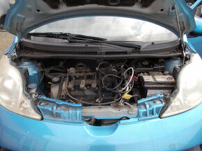 Peugeot 107 1.0 50kw - 1KR - náhradní díly - 8