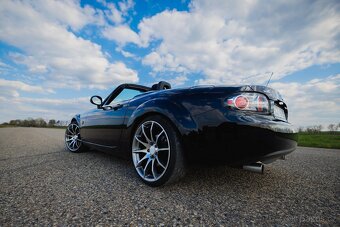MX 5 1.8. MX5 - 8