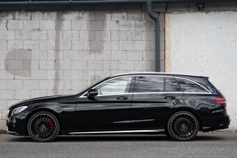 Mercedes-Benz C trieda Kombi Mercedes-AMG 63 S A/T - 8