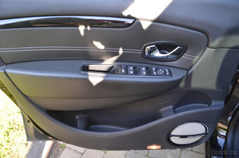 PRODÁM RENAULT GRAND SCENIC 1.6DCI 96KW 7-MÍST 2016 - 8