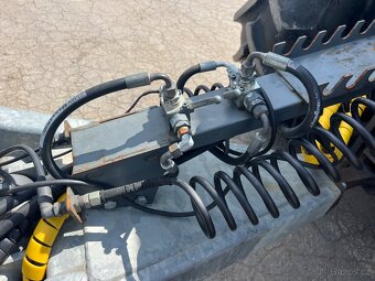 Prodám traktorový kontejnerový přívěs Cargo Hook 9,5T.TR - 8