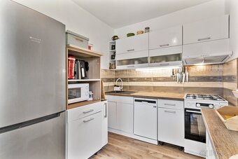 Prodej rodinné domy, 190 m2 - Vrbová Lhota, ev.č. 00005 - 8