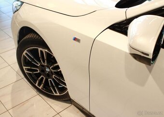 BMW Řada 5 520d xDrive Touring M Sport nafta automat - 8